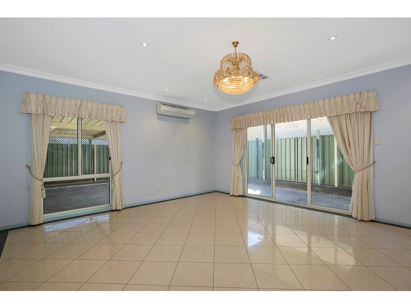 11 Greengate Lane, Mawson Lakes SA 5095