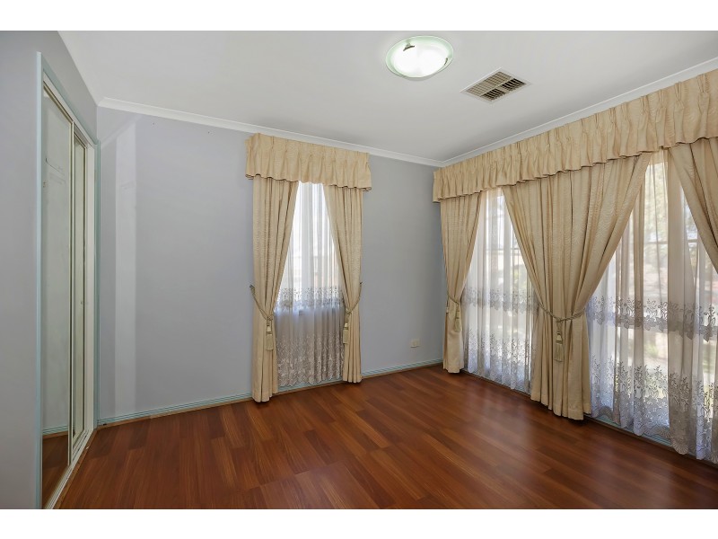 11 Greengate Lane, Mawson Lakes SA 5095