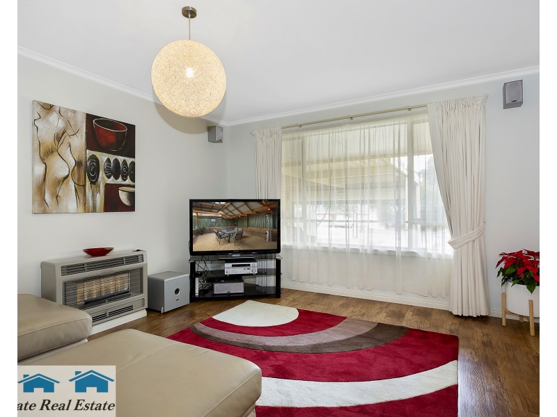 21 Heather Dr, Ridgehaven SA 5097