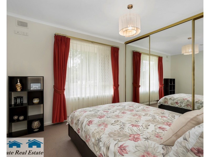 21 Heather Dr, Ridgehaven SA 5097