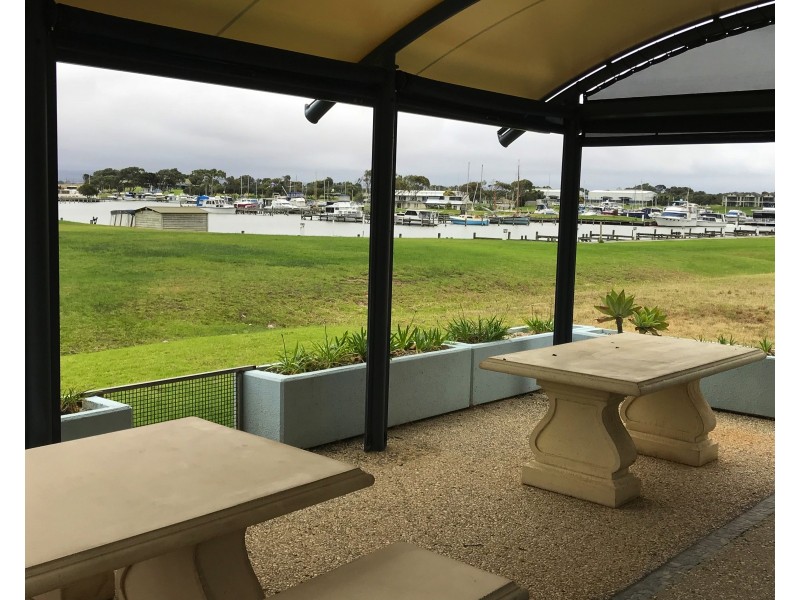 5 Ventura Place, Hindmarsh Island SA 5214