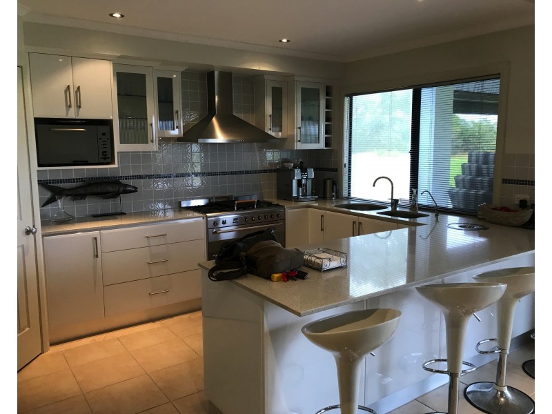 5 Ventura Place, Hindmarsh Island SA 5214