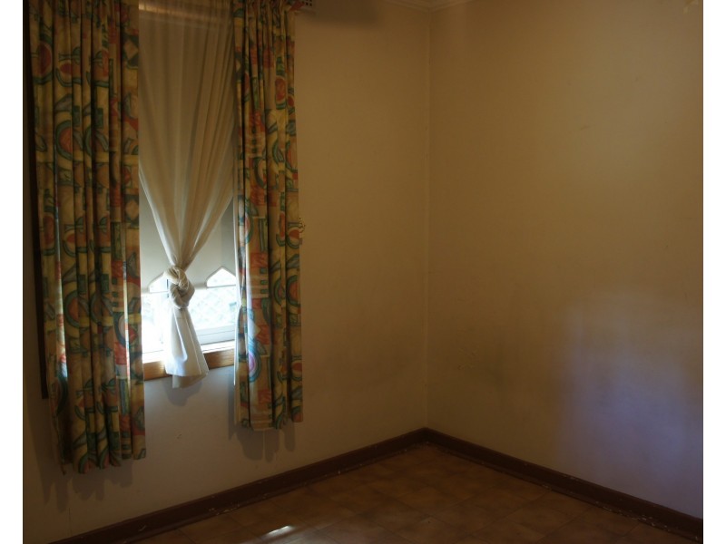 9 Newton Tce, Enfield SA 5085