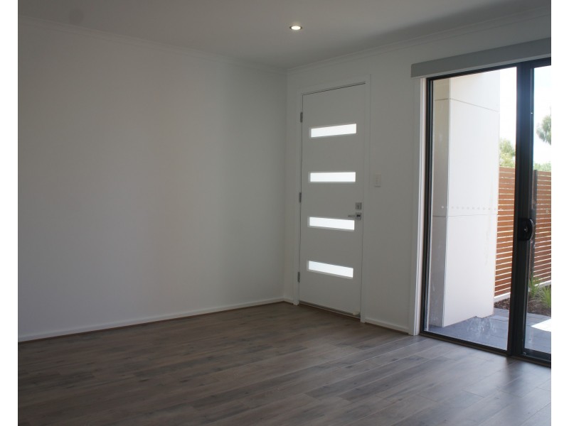 2/60 Montacute Rd, Hectorville SA 5073