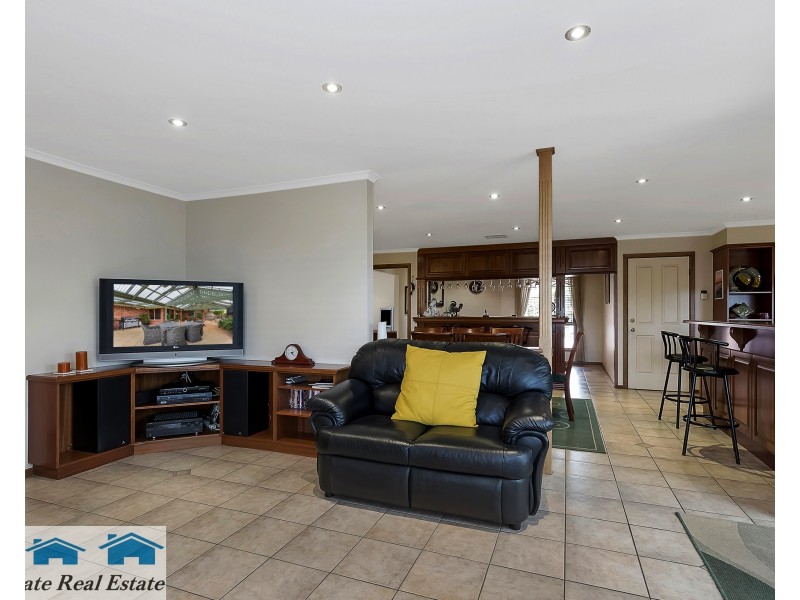 14 St Vincent St, Gulfview Heights SA 5096