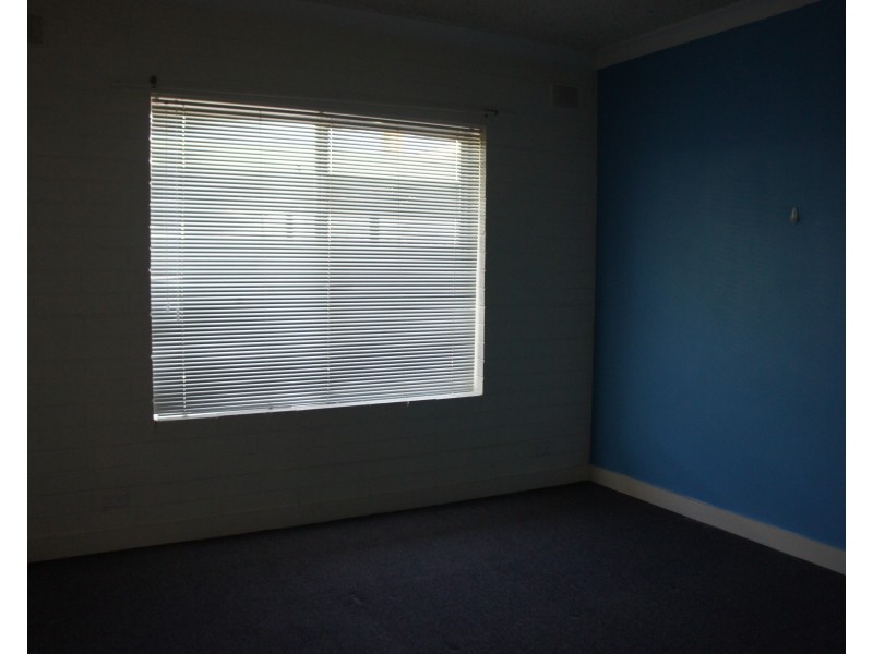 3/11A Alexander St, Largs Bay SA 5016