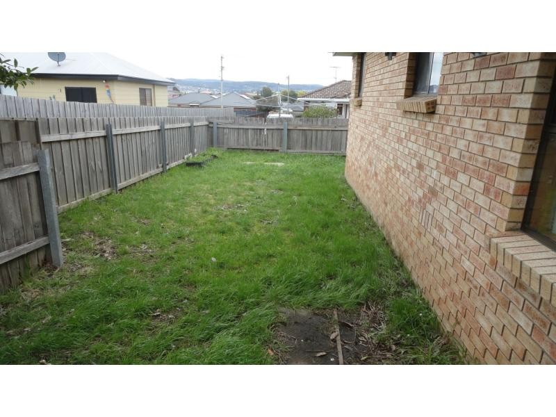 unit 8/35-37 Snow Street, Newnham TAS 7248