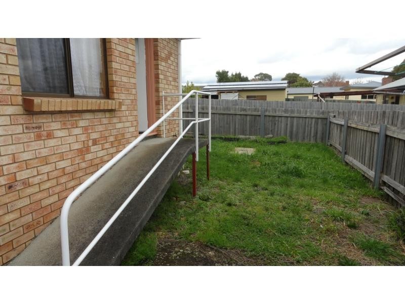 unit 8/35-37 Snow Street, Newnham TAS 7248