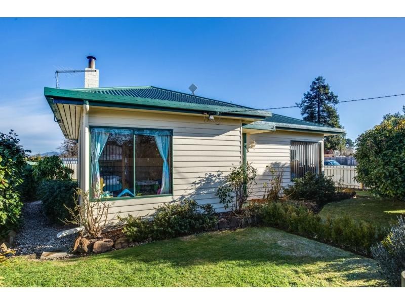 2 King Street, Cressy TAS 7302