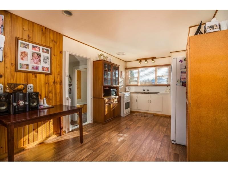 2 King Street, Cressy TAS 7302
