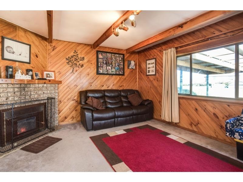 2 King Street, Cressy TAS 7302