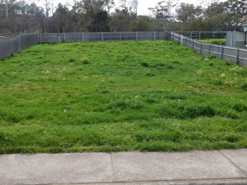 18 Pioneer Parade, Ravenswood TAS 7250