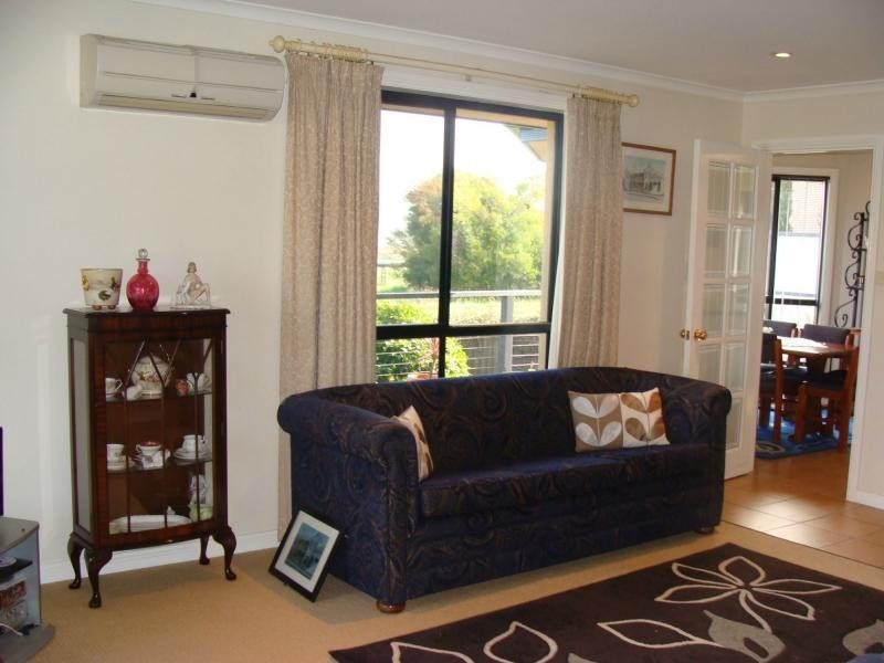 1/37 Camira Street, Newnham TAS 7248