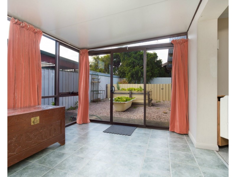 5 Teal Court, Newnham TAS 7248