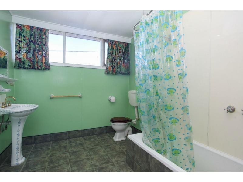 4 Queen Street, Campbell Town TAS 7210
