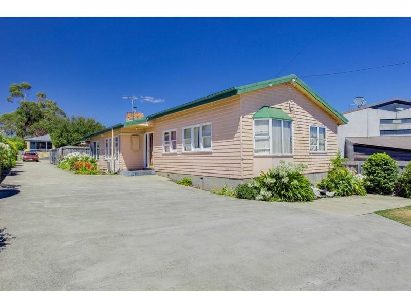 Unit 1 & 2/2B Carr Street, Kings Meadows TAS 7249
