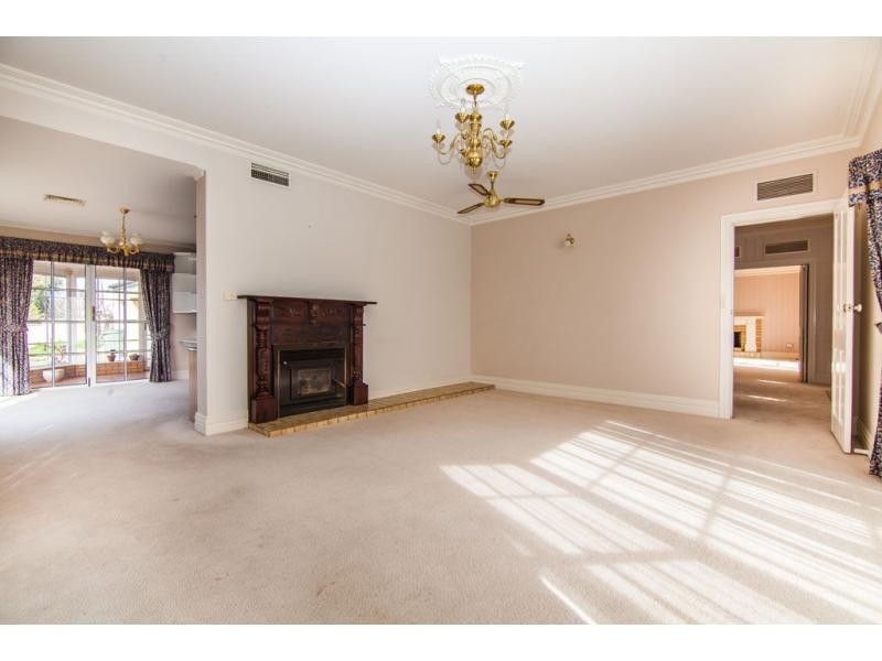 47 Floreat Crescent, Trevallyn TAS 7250