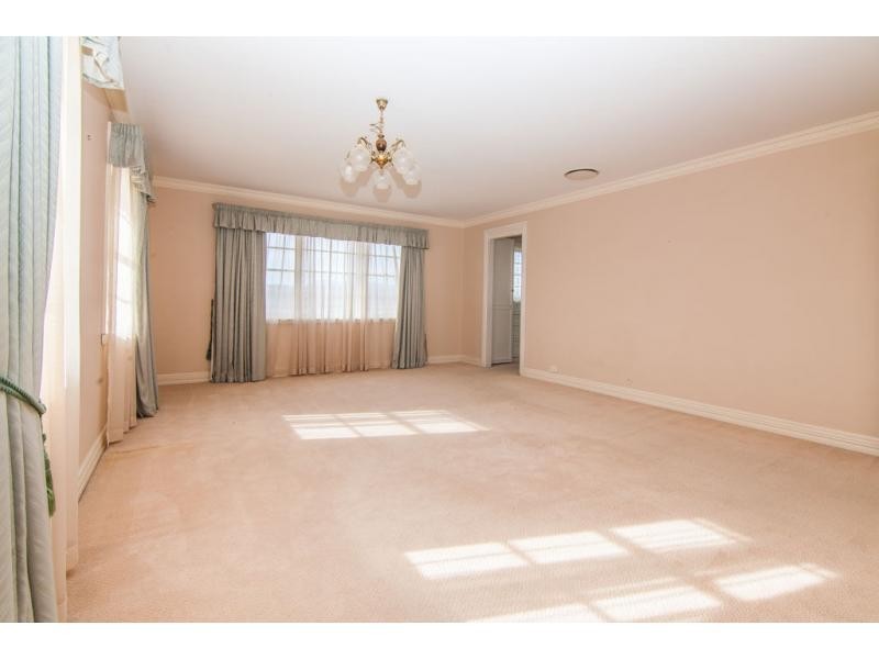 47 Floreat Crescent, Trevallyn TAS 7250