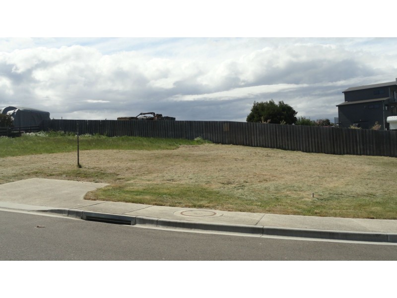 2 Regnans Close, St Leonards TAS 7250