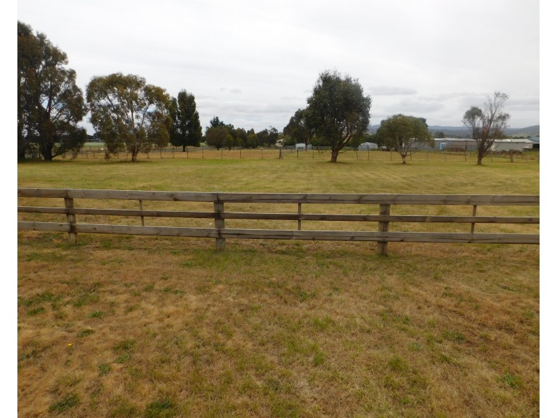 1 Mary St, Bothwell TAS 7030