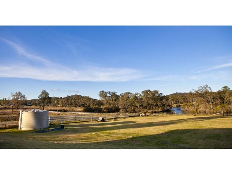 25 Alice Street, Stanthorpe QLD 4380