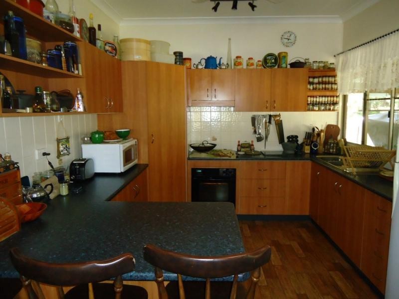 30 McLeod Court, Stanthorpe QLD 4380