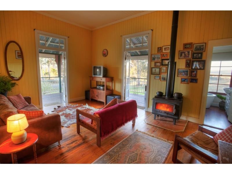 3 Clark Lane, Severnlea, Stanthorpe QLD 4380