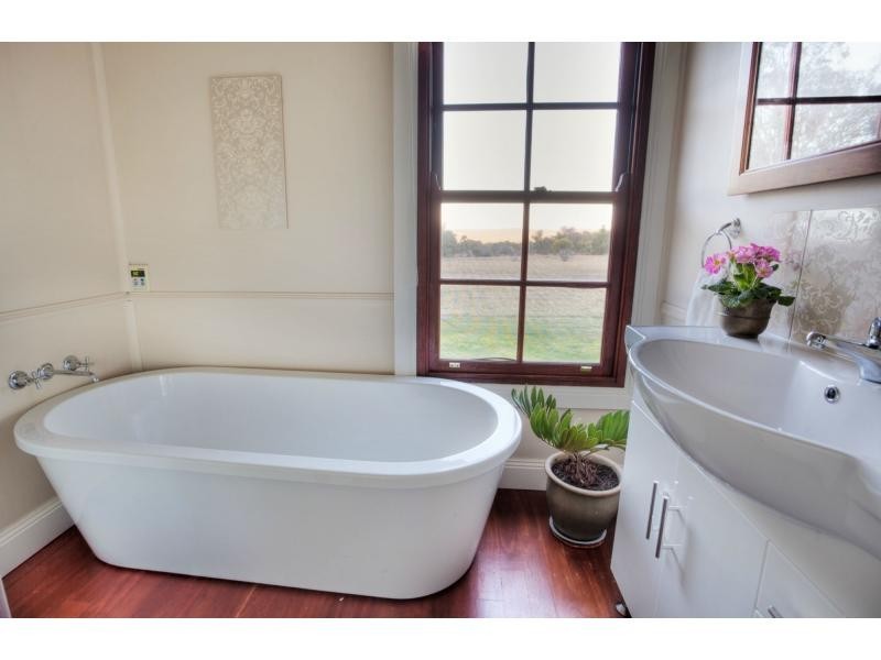 3 Clark Lane, Severnlea, Stanthorpe QLD 4380