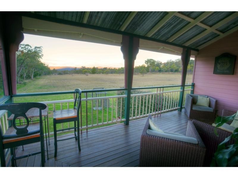 3 Clark Lane, Severnlea, Stanthorpe QLD 4380