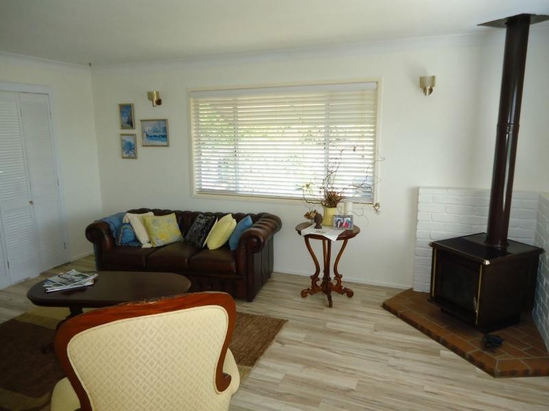 54 Wallangarra Road, Stanthorpe QLD 4380