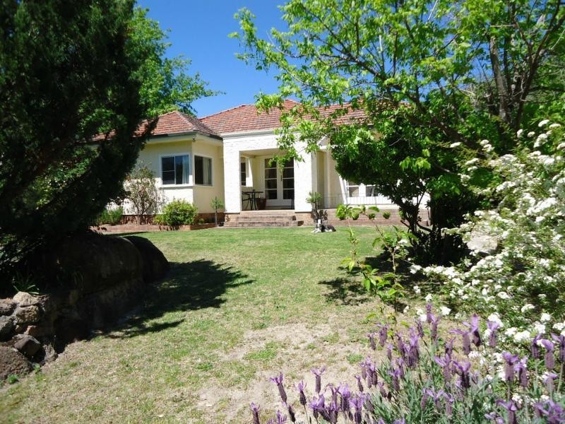 21 College Road, Stanthorpe QLD 4380