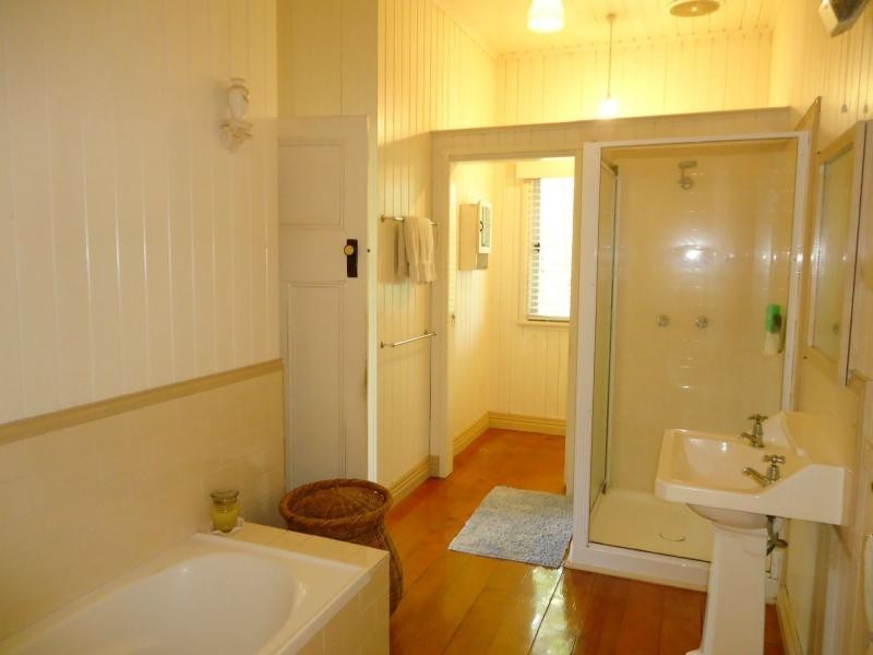 21 College Road, Stanthorpe QLD 4380