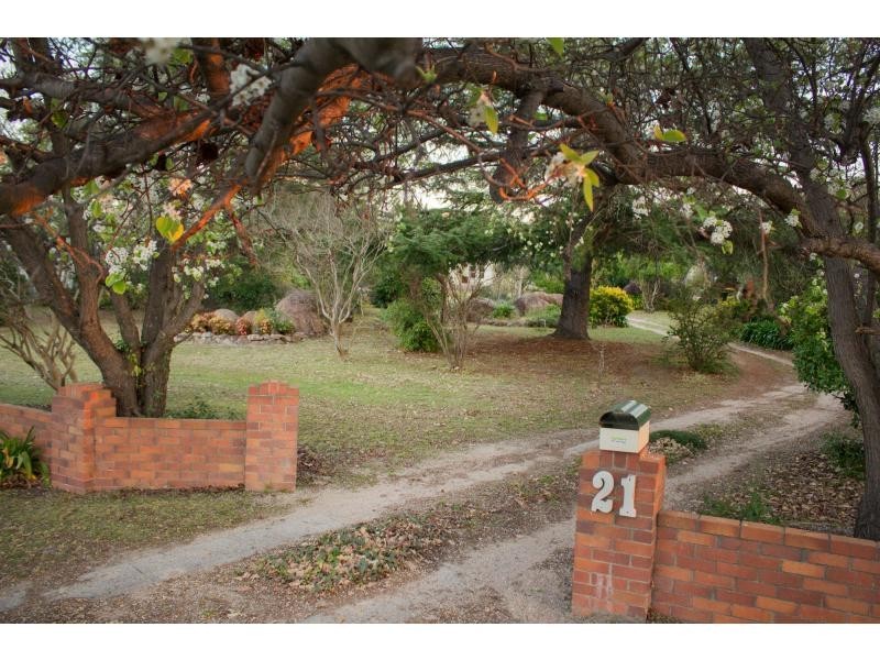 21 College Road, Stanthorpe QLD 4380