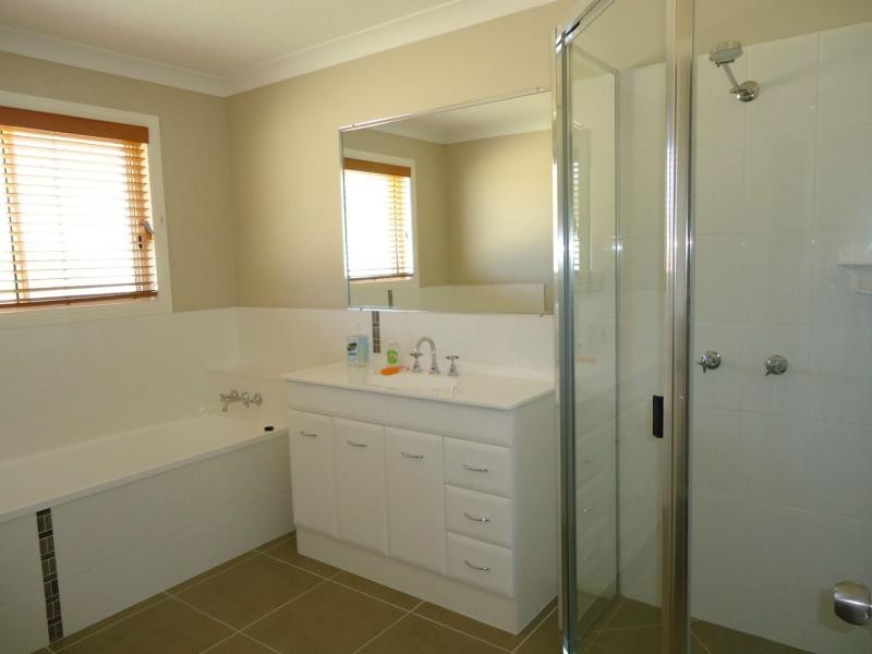 31 Barton Street, Stanthorpe, Stanthorpe QLD 4380
