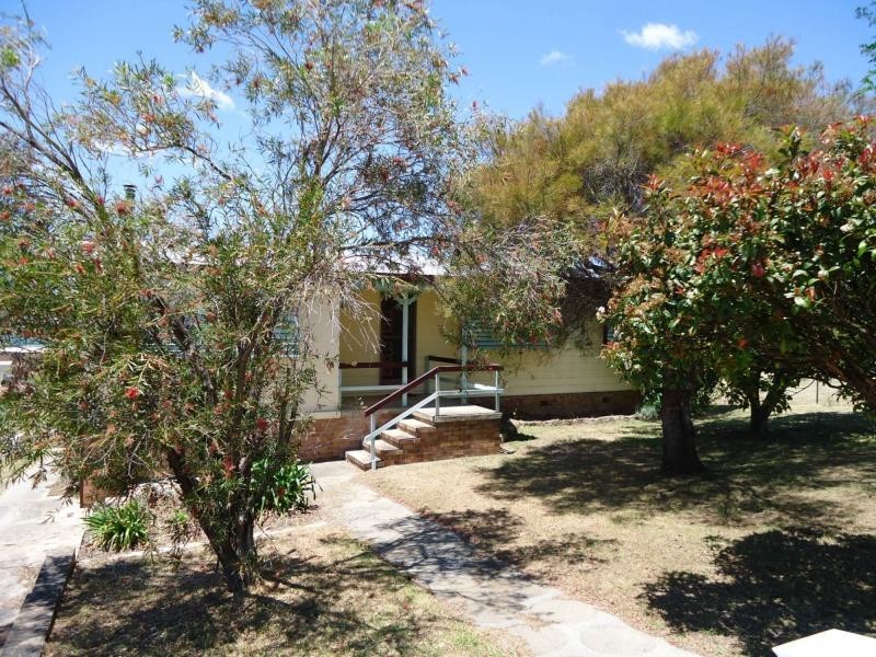 37 Hillcrest Street, Stanthorpe QLD 4380