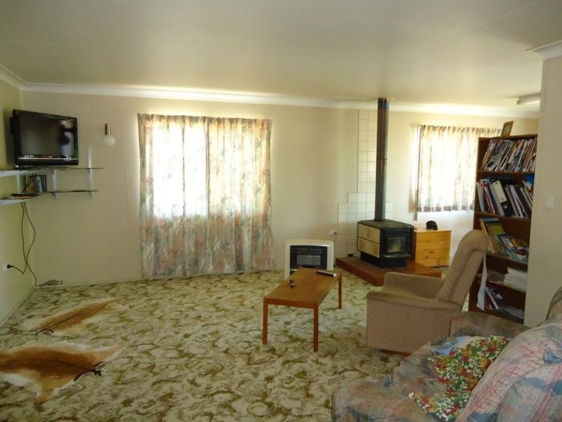 37 Hillcrest Street, Stanthorpe QLD 4380