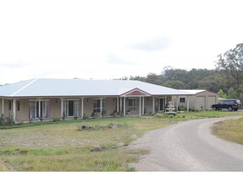 1114 Rabbit Fence Road, Dalveen, Stanthorpe QLD 4380