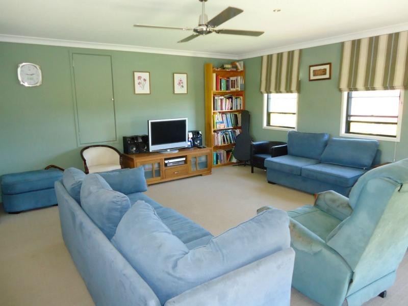 24 Ryan Street, Stanthorpe QLD 4380