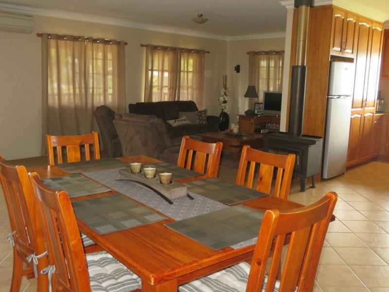 8 Old Warwick Road, Applethorpe, Stanthorpe QLD 4380