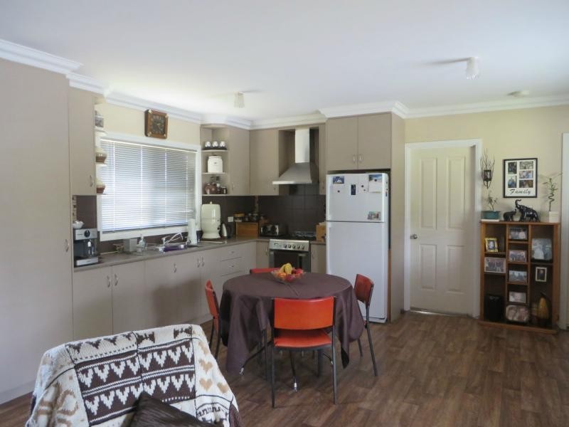 8 Old Warwick Road, Applethorpe, Stanthorpe QLD 4380
