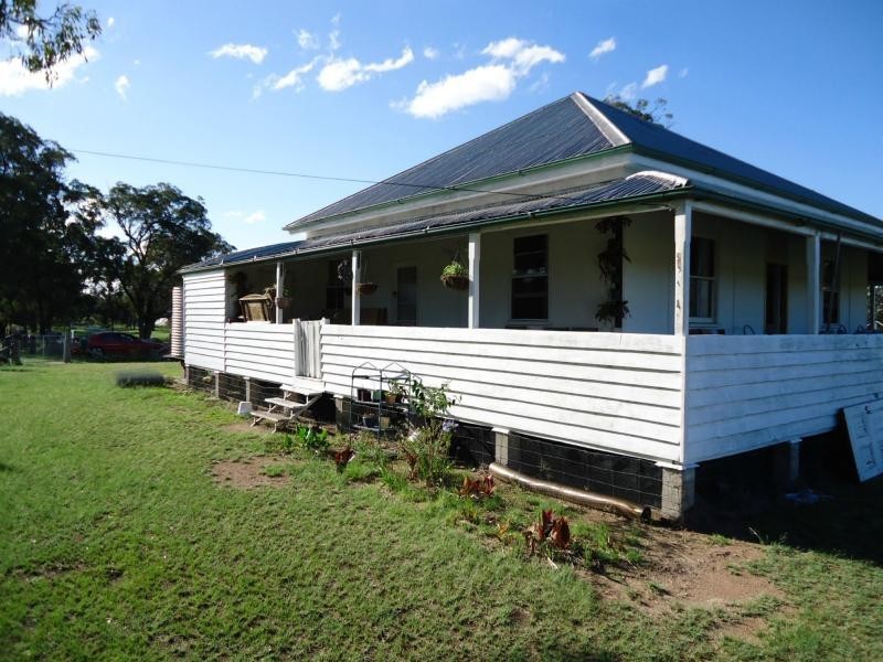 54 Curtin Road, Ballandean, Stanthorpe QLD 4380