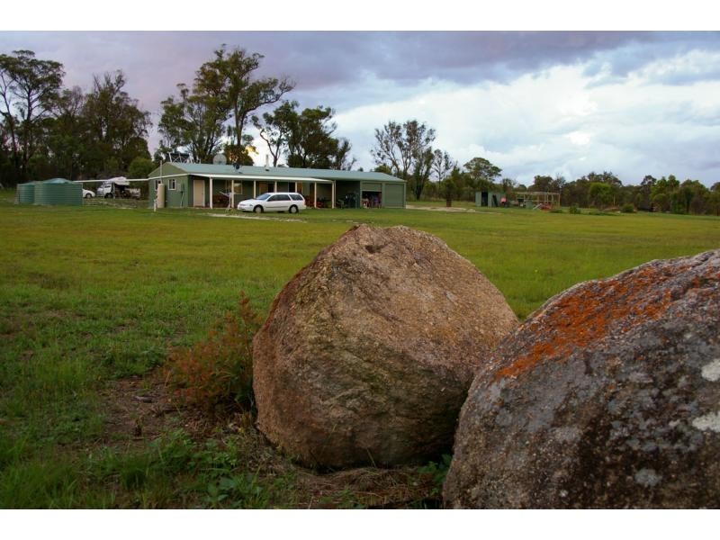29 Ellerington Lane, Stanthorpe QLD 4380