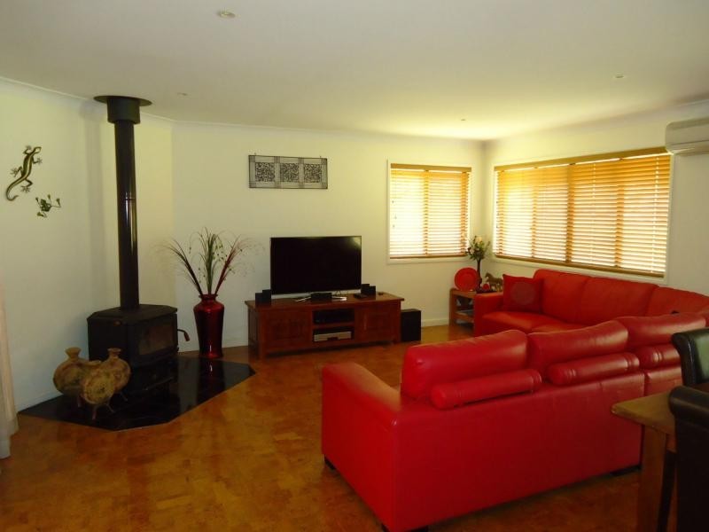 387 Amosfield Road, Stanthorpe QLD 4380