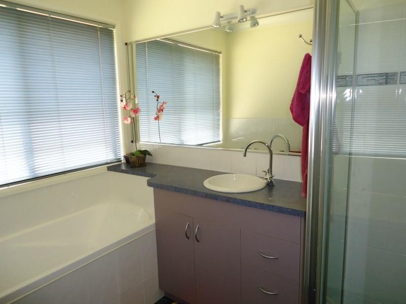 387 Amosfield Road, Stanthorpe QLD 4380