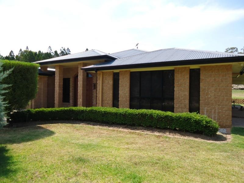 387 Amosfield Road, Stanthorpe QLD 4380