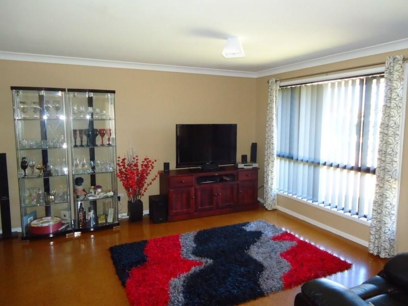 3 Barton Street, Stanthorpe QLD 4380