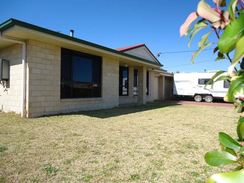 3 Barton Street, Stanthorpe QLD 4380