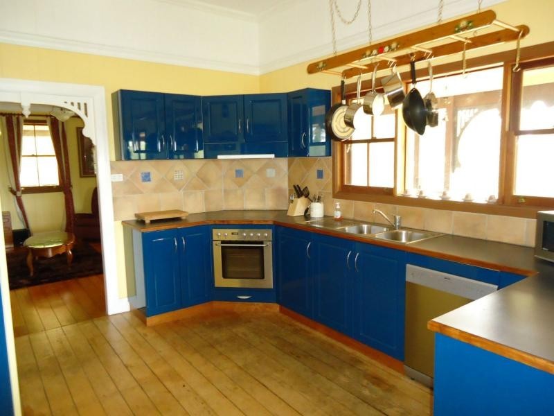 71 Lees Mountain Road, Stanthorpe QLD 4380