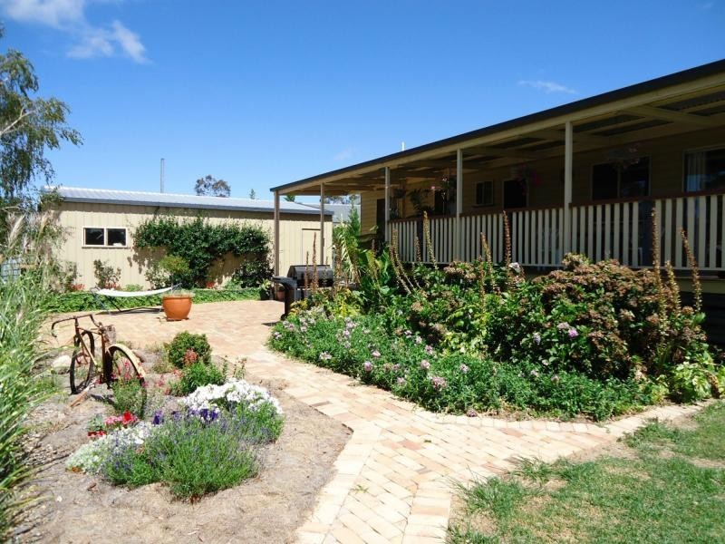 79 Connor Street, Stanthorpe QLD 4380