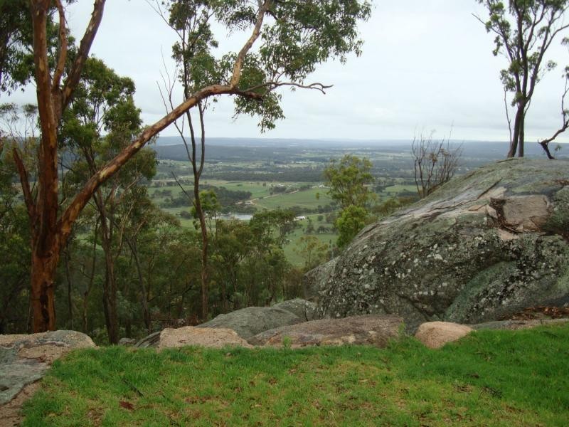 L533 Marinis Road, Stanthorpe QLD 4380